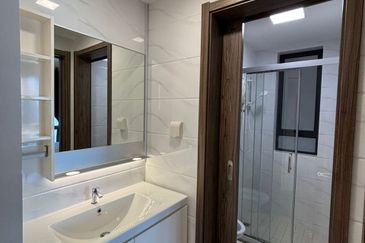 Cerulean Bay @ Forest City