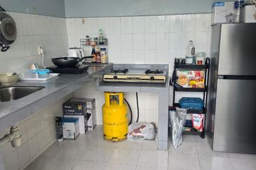 Mon Glori, , Bandar Baru Permas Jaya