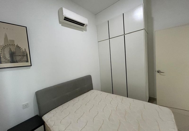 The Pinnacles (Pinnacle Tower)