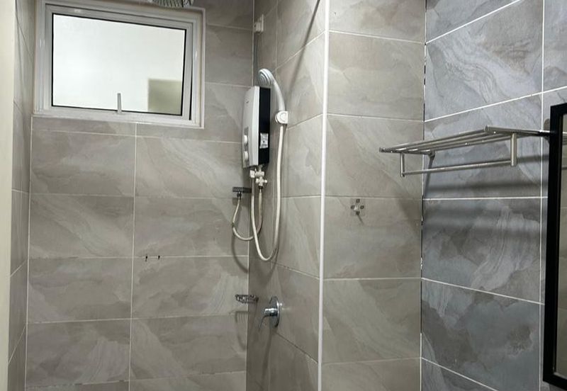 The Pinnacles (Pinnacle Tower)