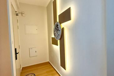 Baypoint @ Country Garden Danga Bay