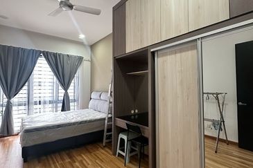 Senibong Cove Waterway Residences