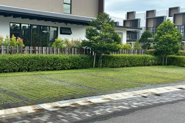 Senibong Cove Waterway Residences