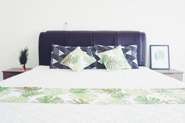 WaterEdge Residences