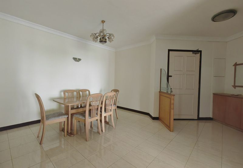 The Straits View, Bandar Baru Permas Jaya