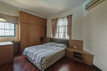 The Straits View, Bandar Baru Permas Jaya