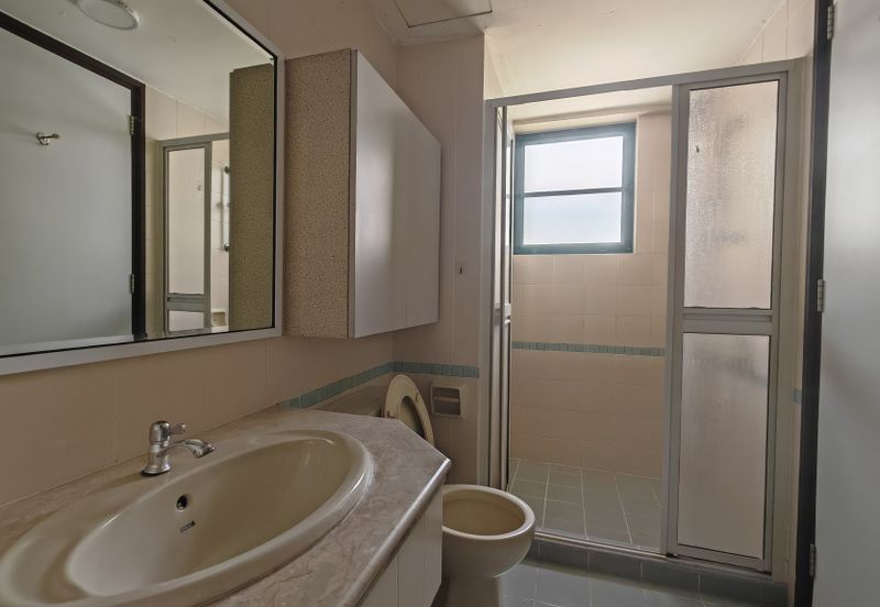 The Straits View, Bandar Baru Permas Jaya