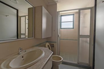 The Straits View, Bandar Baru Permas Jaya