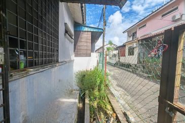 Bandar Baru Seri Alam