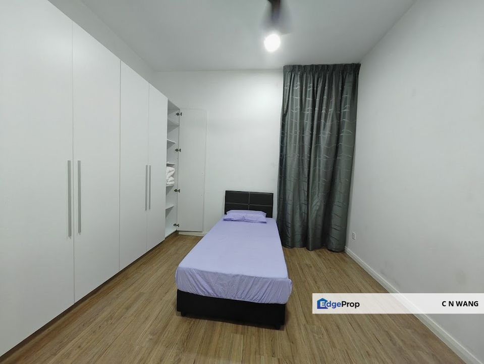 WaterEdge High Floor Seaview 3 Rooms For Rent @ Senibong Cove, Johor, Johor, Masai