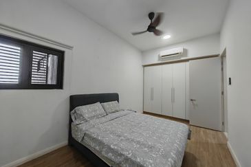 The WaterEdge Residences