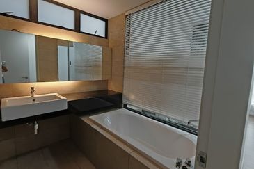 The WaterEdge Residences