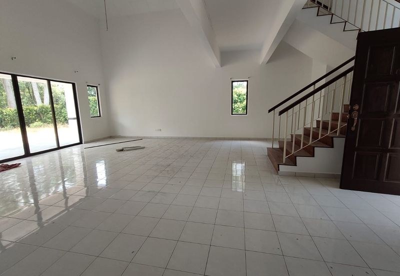 Bayou Bay 2 Storey Bungalow House For Sale @ Leisure Farm Resort Precinct 5, Gelang Patah