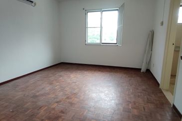 Bayou Bay 2 Storey Bungalow House For Sale @ Leisure Farm Resort Precinct 5, Gelang Patah