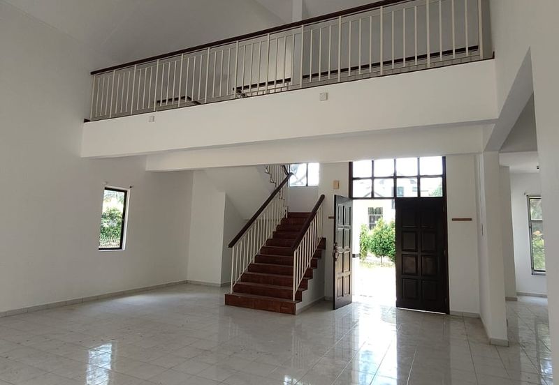 Bayou Bay 2 Storey Bungalow House For Sale @ Leisure Farm Resort Precinct 5, Gelang Patah