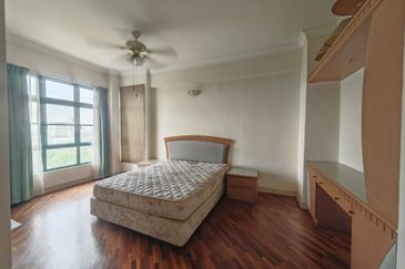 The Straits View, Bandar Baru Permas Jaya