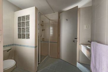 The Straits View, Bandar Baru Permas Jaya