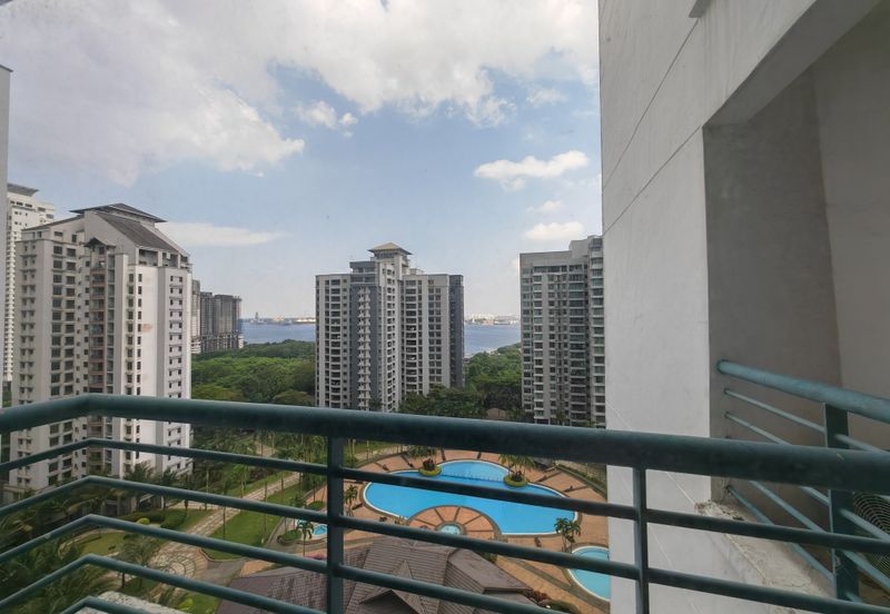 The Straits View, Bandar Baru Permas Jaya