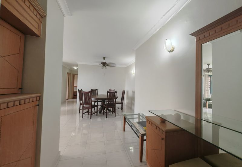 The Straits View, Bandar Baru Permas Jaya