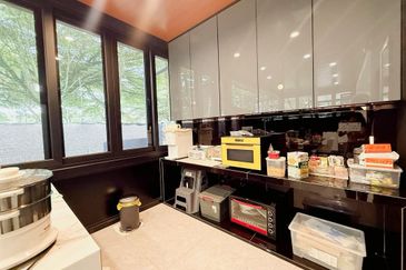 The WaterEdge Residences