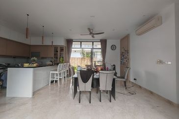 Noble Park @ East Ledang