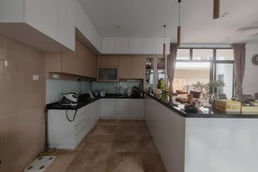 Noble Park @ East Ledang