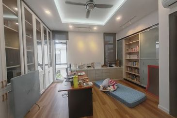 Noble Park @ East Ledang