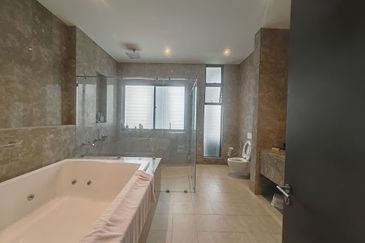 Noble Park @ East Ledang