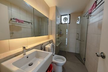 The WaterEdge Apartments