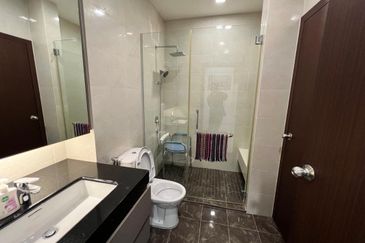 D'Esplanade Residence