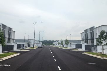 Eco Business Park 1