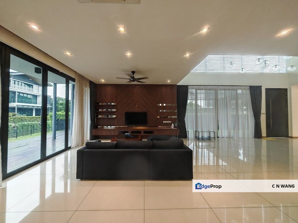 Rented: Isola Grandeur 3-Storey Luxury Bungalow Canal View @ Senibong Cove, Johor, Masai