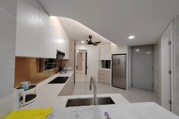 The Straits View, Bandar Baru Permas Jaya