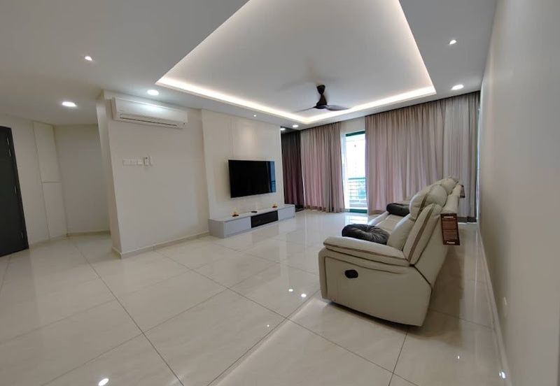 The Straits View, Bandar Baru Permas Jaya