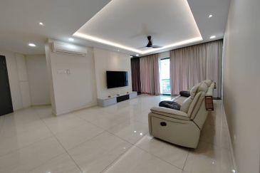 The Straits View, Bandar Baru Permas Jaya