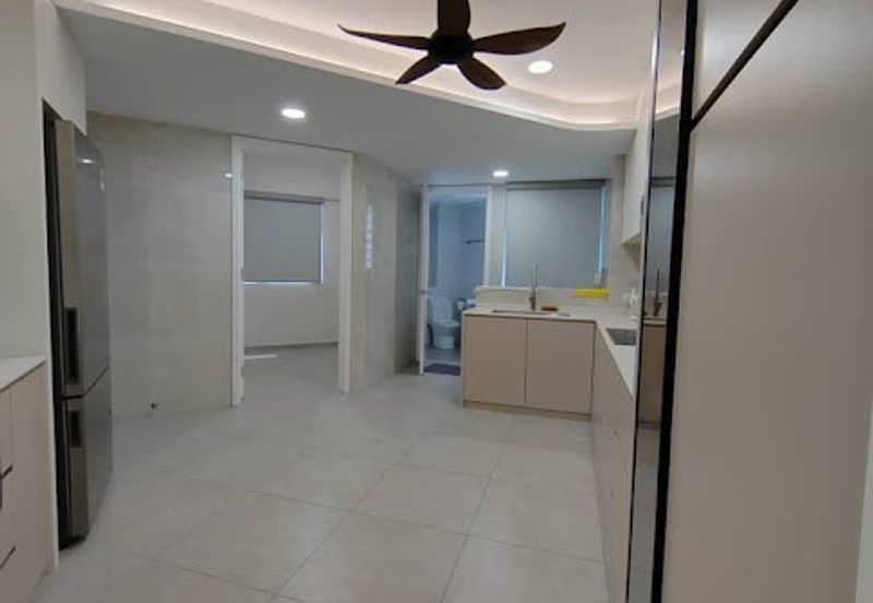 The Straits View, Bandar Baru Permas Jaya