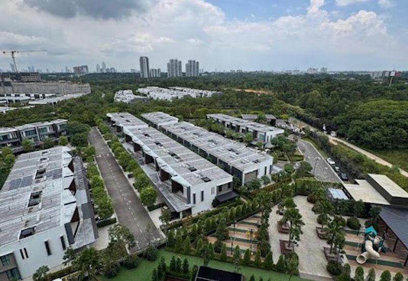 Summit @ Lagoon Residences