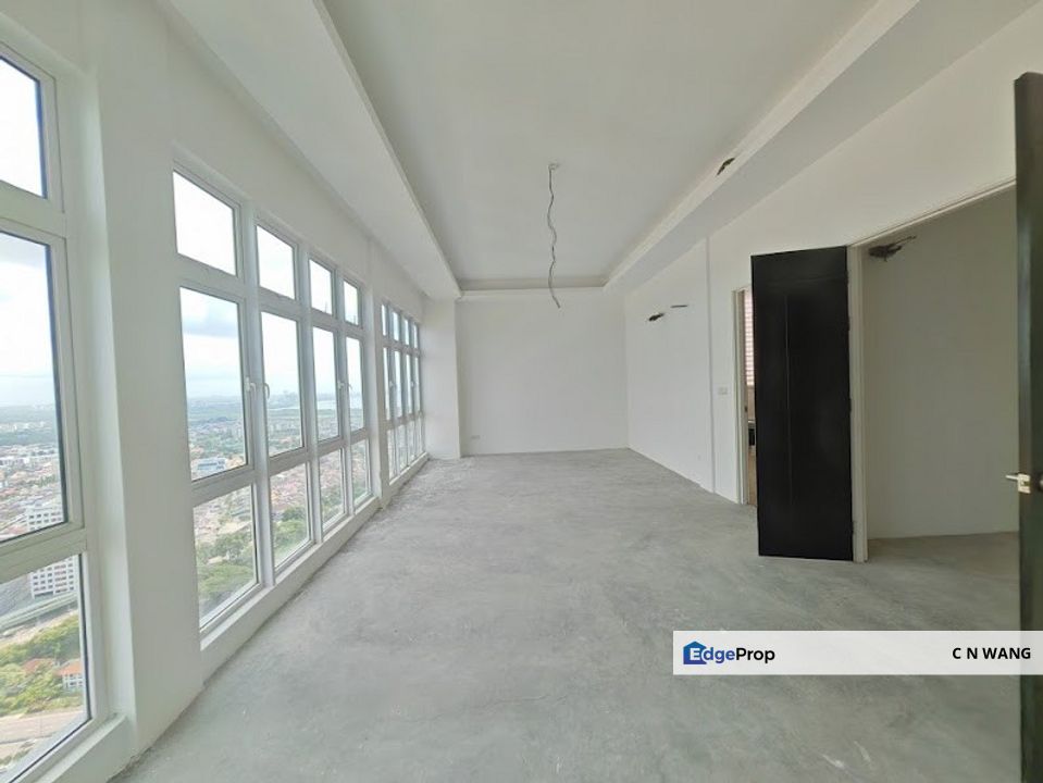 Pent House With Private Roof Top Garden For Sale @ Twin Galaxy JB, Johor, Johor Bahru