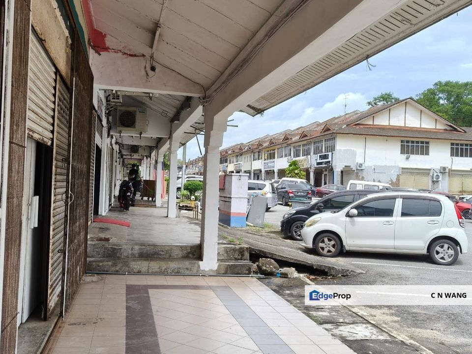 Taman Rinting 2 Storey Shop Lot For Sale @ Masai Johor, Johor, Masai
