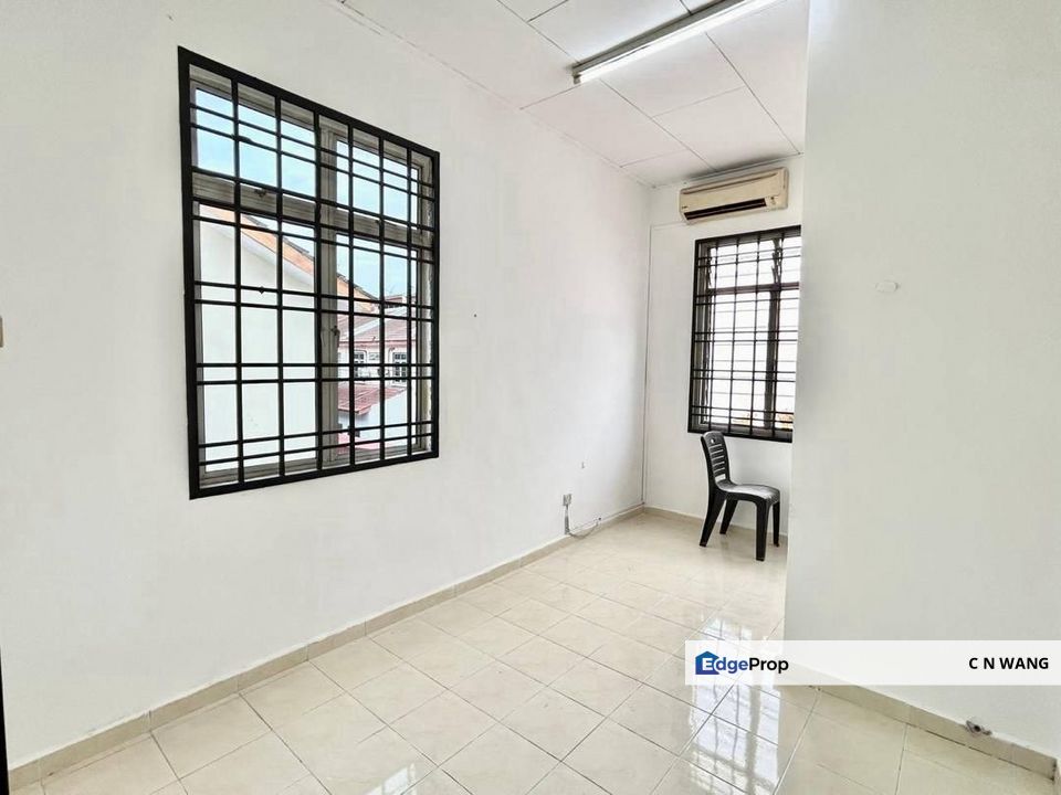 Nusa Indah End Lot Terrace House For Sale @ Iskandar Puteri Johor, Johor, Nusajaya