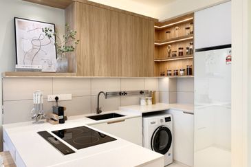 Aliva The New Launch Luxury Apartment @ Mount Austin