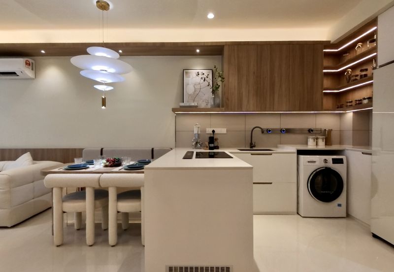 Aliva The New Launch Luxury Apartment @ Mount Austin