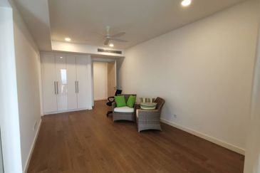 Imperia @ Puteri Harbour