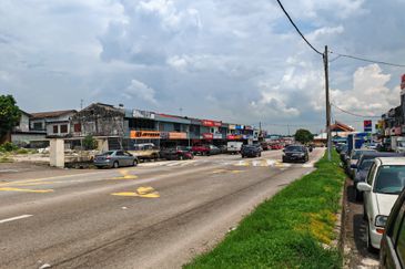 Masai Main Road 2-Storey Shop Office @ Jln Cempaka