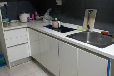 Almas Suites @ Puteri Harbour