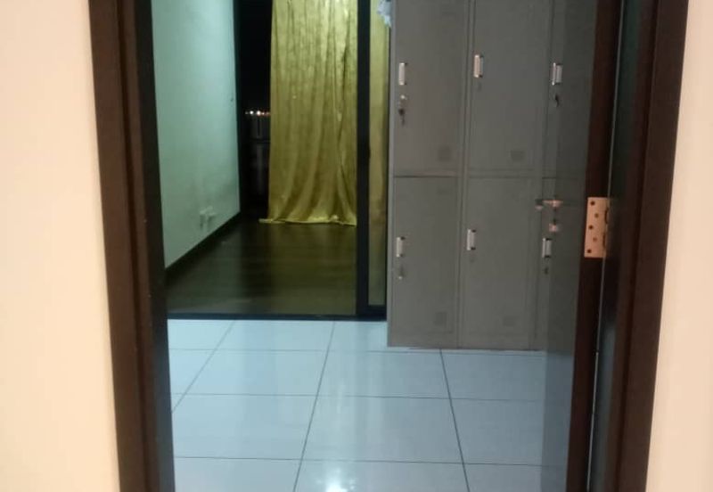 Almas Suites @ Puteri Harbour