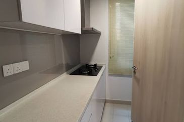 Imperia @ Puteri Harbour