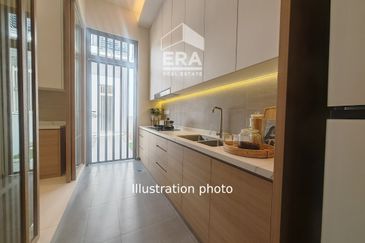 The Kew's Cluster House For Sale @ Gelang Patah