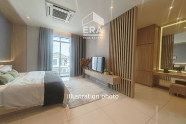 The Kew's Cluster House For Sale @ Gelang Patah