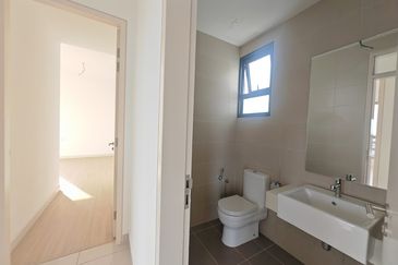 Sunway Citrine Lakehomes